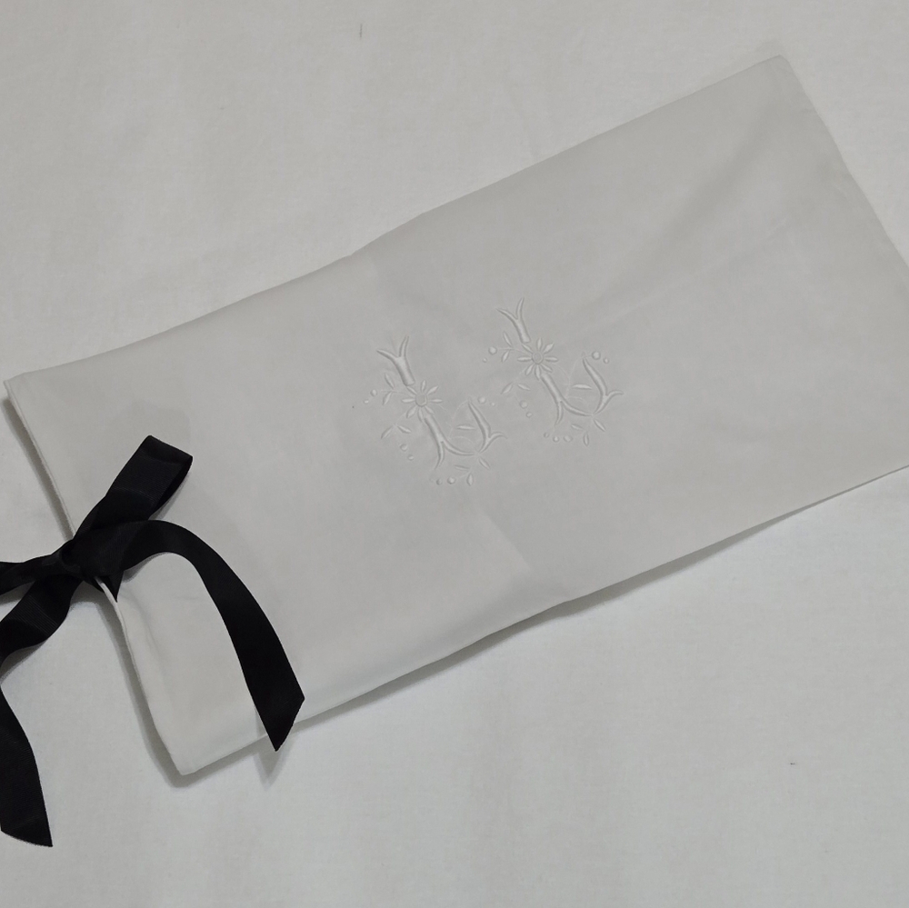 Pillow cover